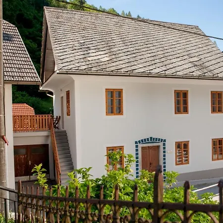 Homestay Juliana - With Double Bed Podbrdo